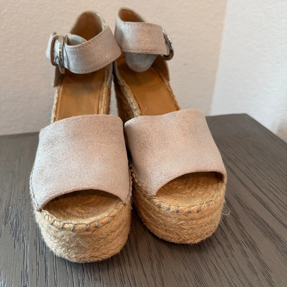 Marc Fisher LTD Alida Metallic Leather Espadrille Wedge Sandals‎ Silver 8M